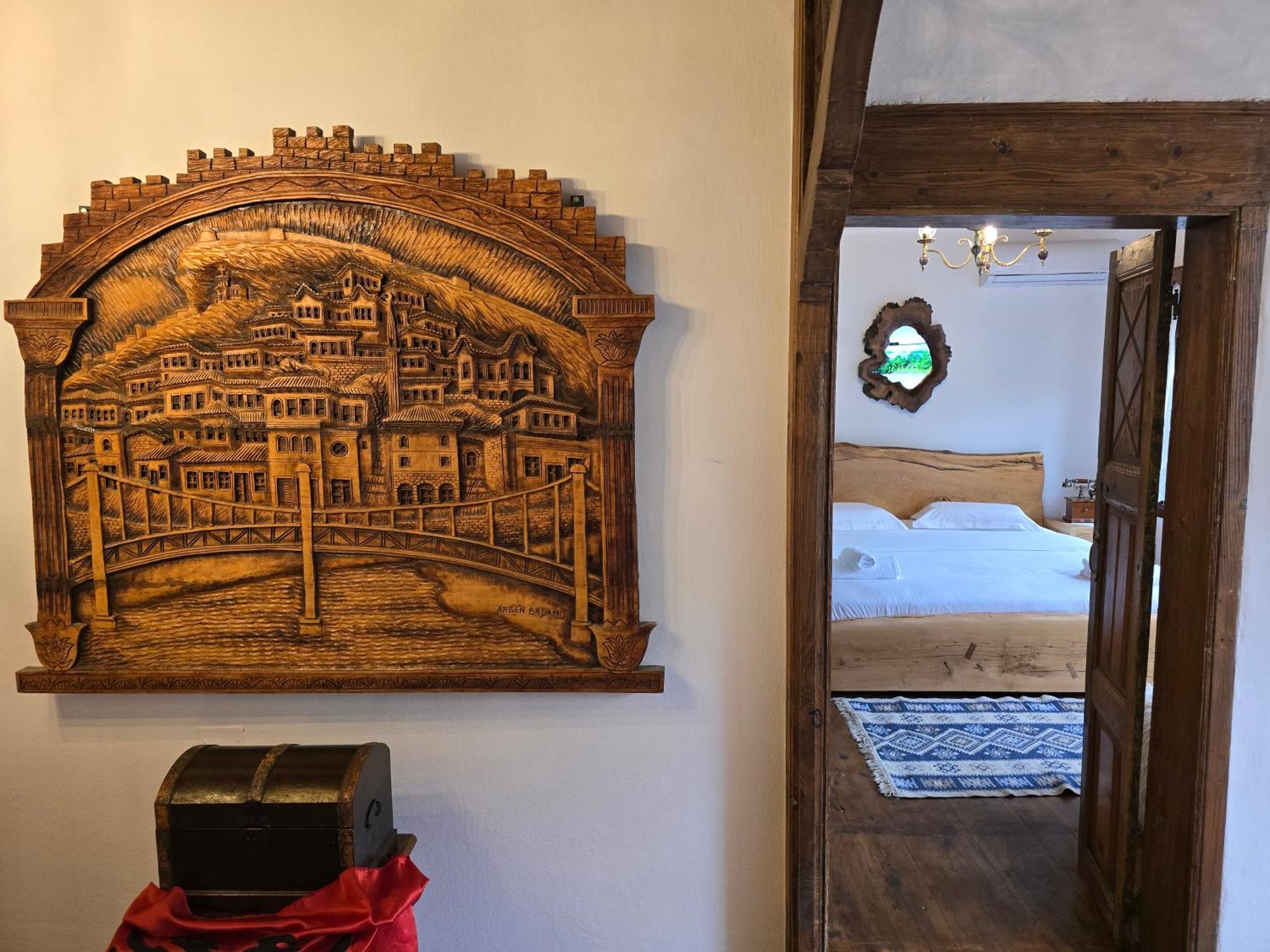 Hotel Ansel Berat Buitenkant foto