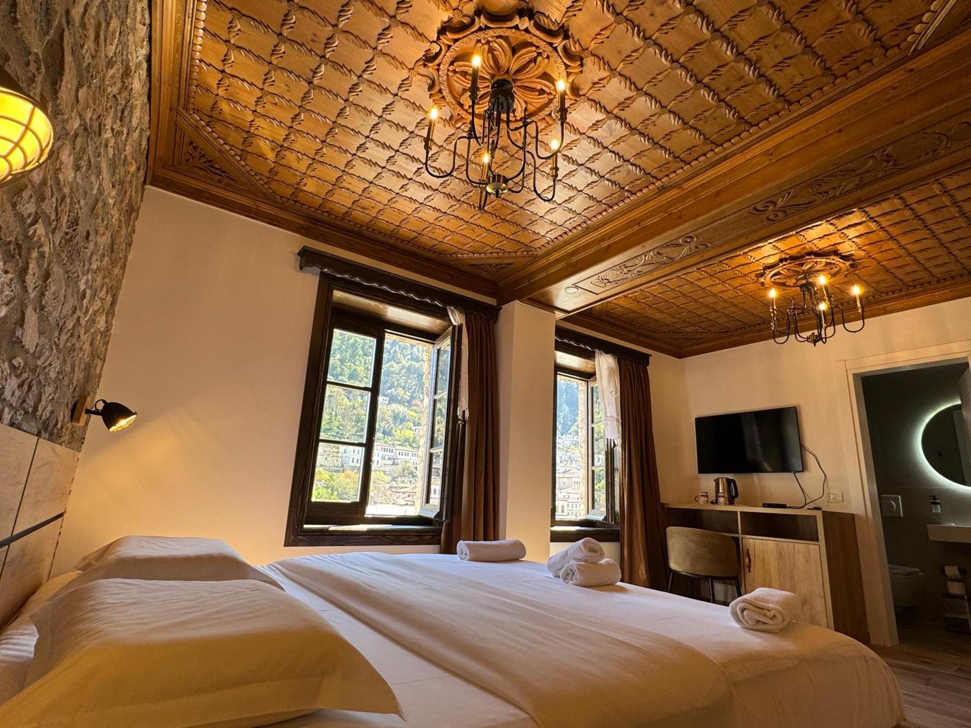 Hotel Ansel Berat Buitenkant foto