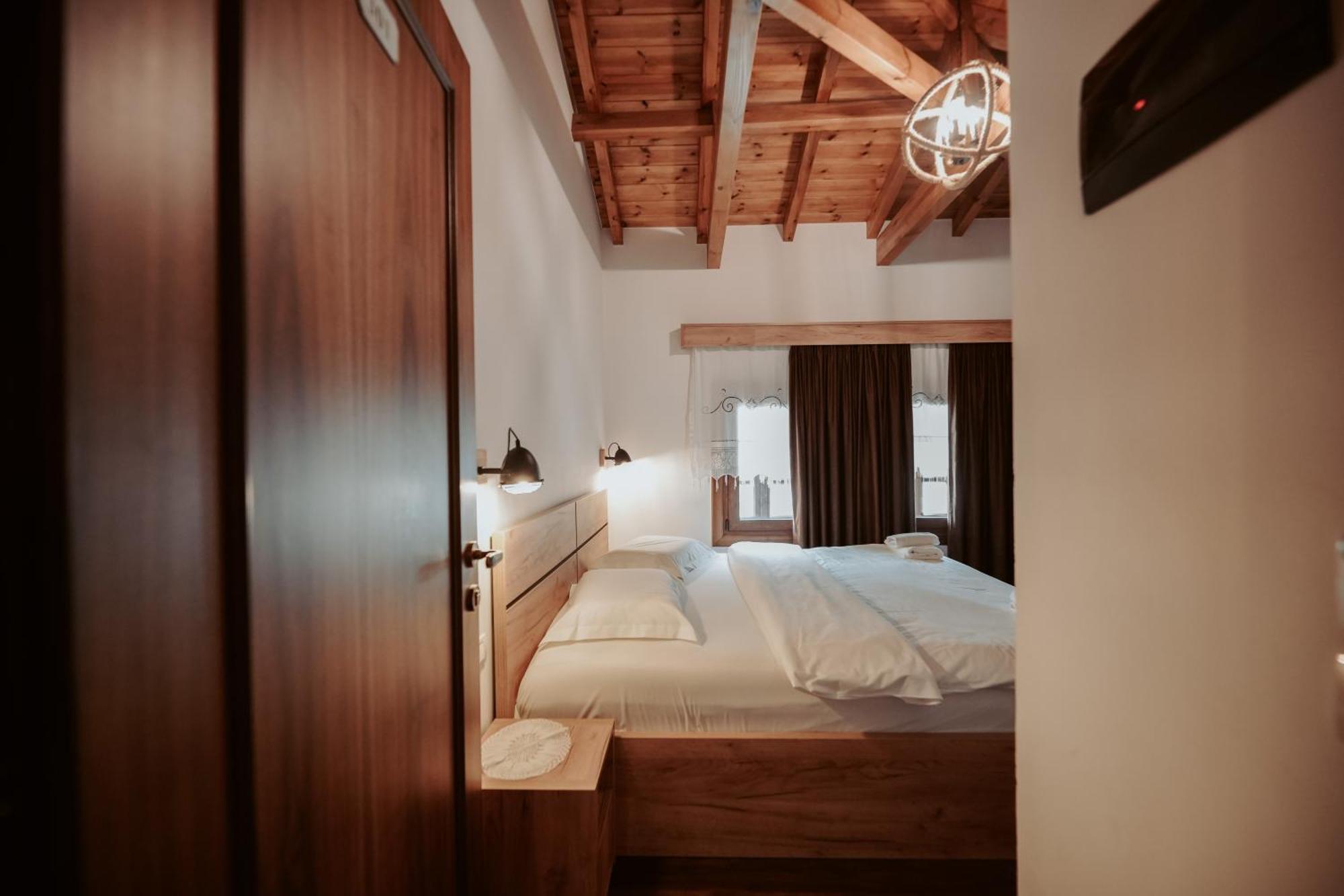 Hotel Ansel Berat Buitenkant foto